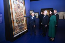 Lithuanian Prime Minister visits Heydar Aliyev Center in Baku (PHOTO)