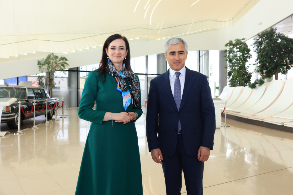 Lithuanian Prime Minister visits Heydar Aliyev Center in Baku (PHOTO)