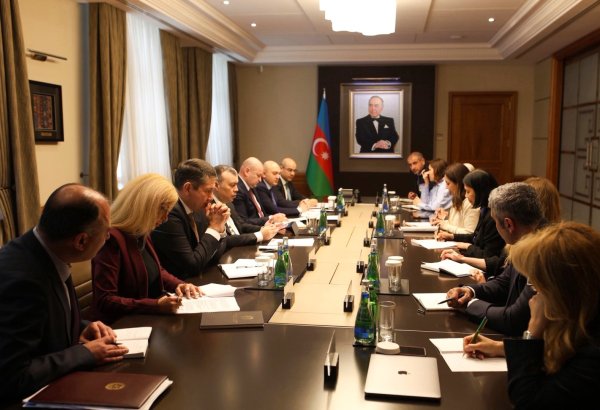 Azerbaijan explores joint projects and new initiatives with ADB