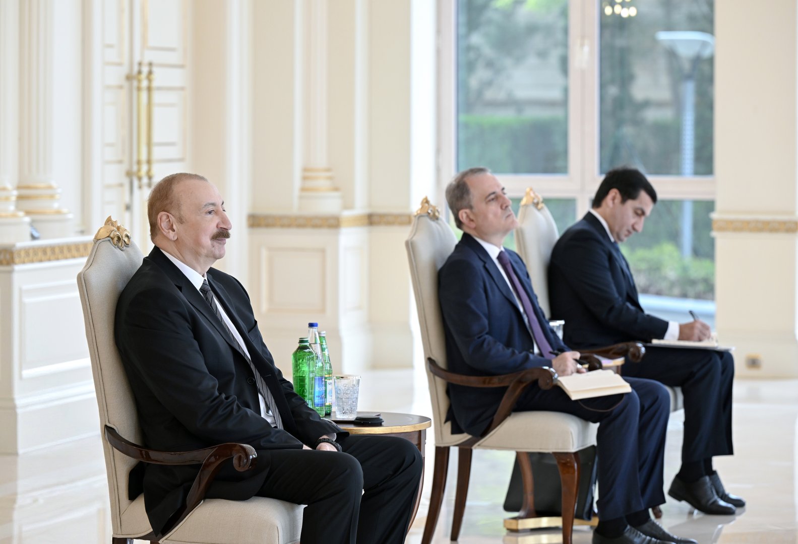 President Ilham Aliyev receives newly appointed ambassador of Colombia to Azerbaijan (PHOTO/VIDEO)