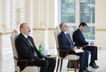 President Ilham Aliyev receives newly appointed ambassador of Colombia to Azerbaijan (PHOTO/VIDEO)
