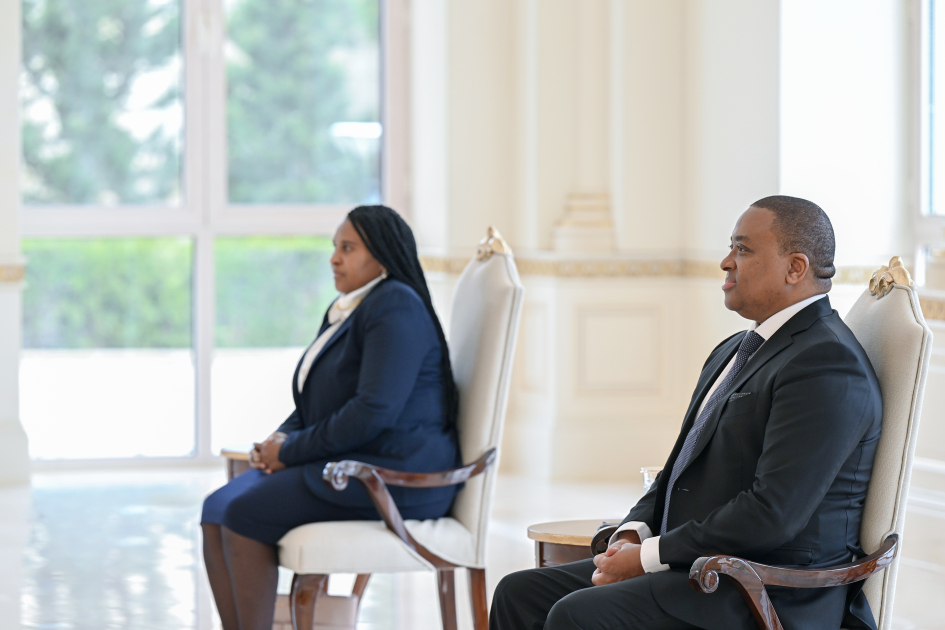 President Ilham Aliyev receives newly appointed ambassador of Eswatini to Azerbaijan (PHOTO/VIDEO)