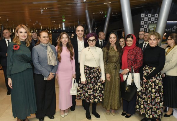 Leyla Aliyeva and Alena Aliyeva visit opening of solo exhibition titled "The Image Imprinted in Memory" at National Carpet Museum (PHOTO)