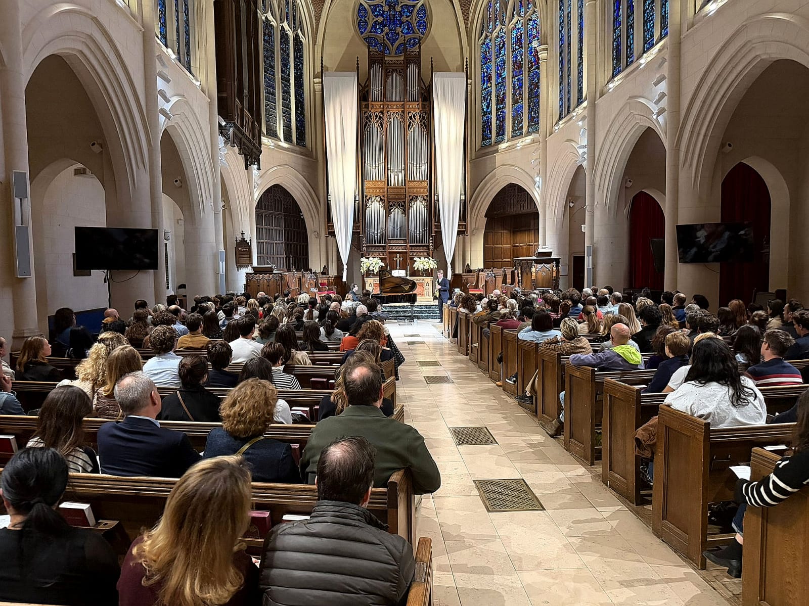 Azerbaijani pianist’s Paris concert attracts enthusiastic audience (PHOTO)