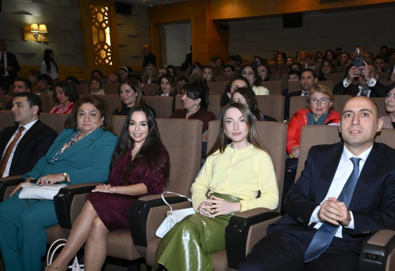 Leyla Aliyeva and Alena Aliyeva attend premier of second season of “Me, Lala and Sherlock Holmes” TV series (PHOTO)