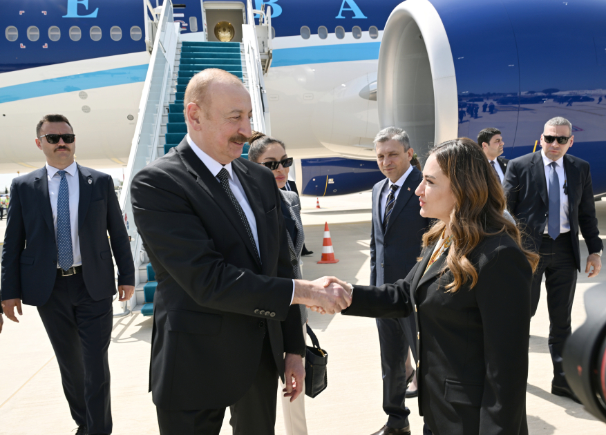 President Ilham Aliyev arrives in Türkiye for working visit (PHOTO)