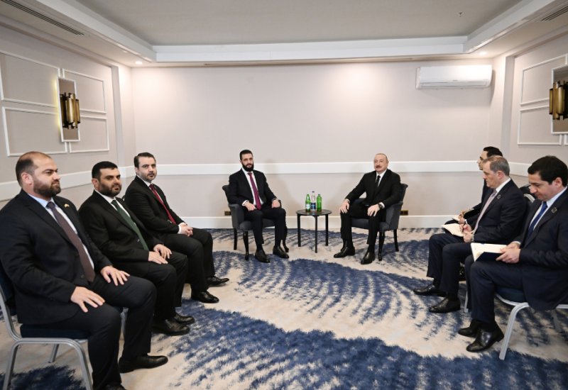President Ilham Aliyev meets with Transitional President of Syrian in Antalya (PHOTO)