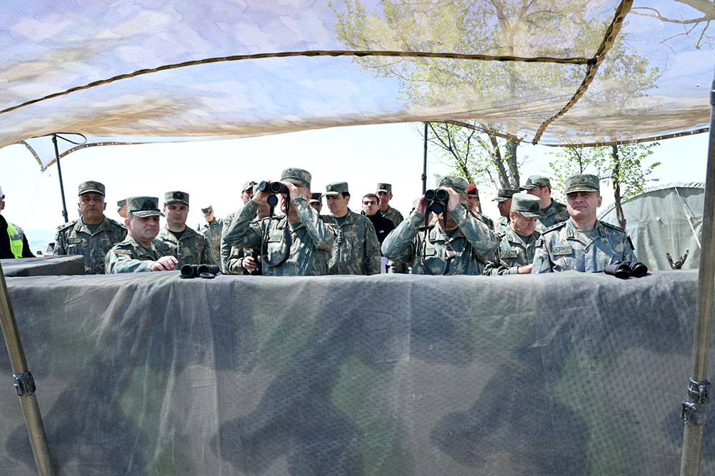 Azerbaijani defense minister reviews new military units in liberated territories (PHOTO)