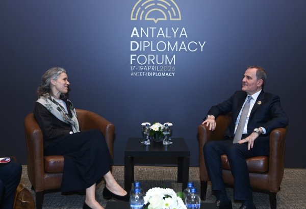 Azerbaijan and EU special envoy discuss Azerbaijan–Armenia peace process (PHOTO)