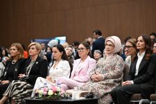 First Lady Mehriban Aliyeva attends panel session on “United for Peace in Palestine: Confronting Scholasticide, Protecting Future” in Antalya (PHOTO)