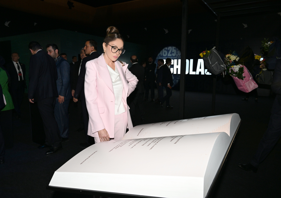 First Lady Mehriban Aliyeva attends panel session on “United for Peace in Palestine: Confronting Scholasticide, Protecting Future” in Antalya (PHOTO)