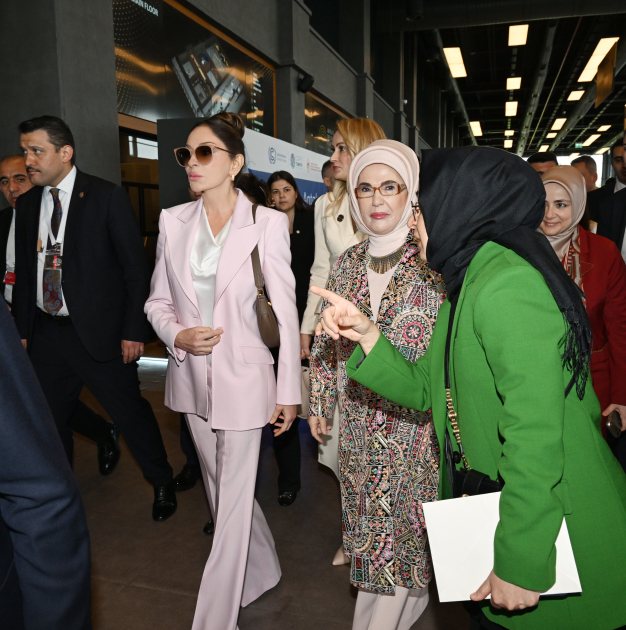 First Lady Mehriban Aliyeva attends panel session on “United for Peace in Palestine: Confronting Scholasticide, Protecting Future” in Antalya (PHOTO)