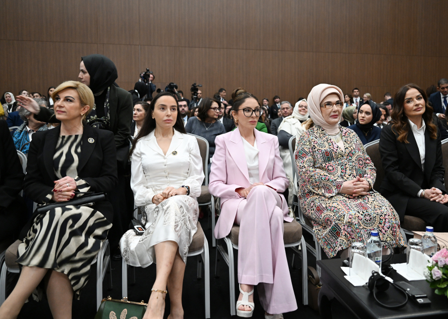 First Lady Mehriban Aliyeva attends panel session on “United for Peace in Palestine: Confronting Scholasticide, Protecting Future” in Antalya (PHOTO)