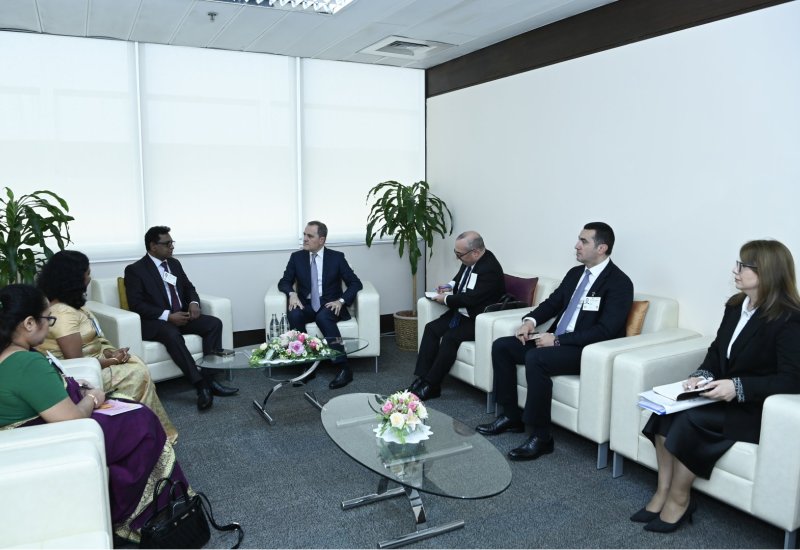 Azerbaijani FM discusses cooperation issues with Sri Lankan minister in Bangkok