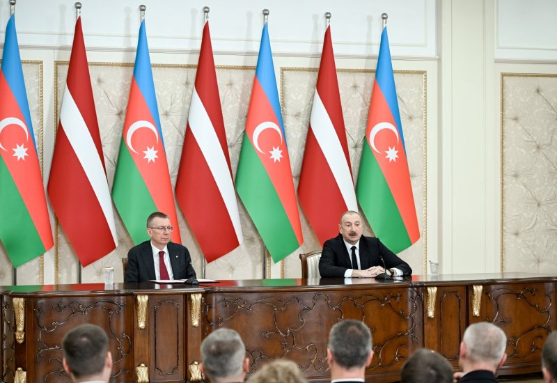 President Ilham Aliyev informs Latvian counterpart about Azerbaijan-Armenia peace process