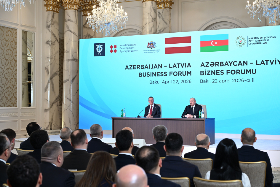 President Ilham Aliyev and President of Latvia Edgars Rinkėvičs attend Azerbaijan-Latvia business forum (PHOTO)