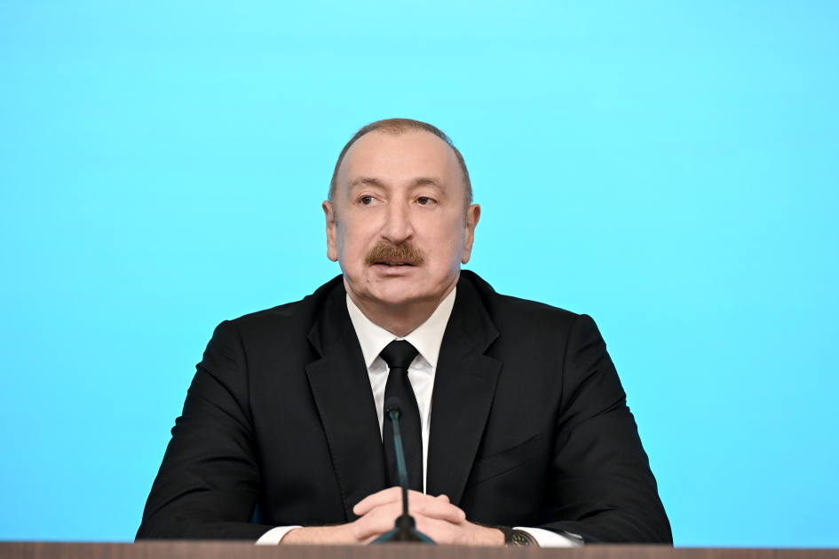 President Ilham Aliyev and President of Latvia Edgars Rinkėvičs attend Azerbaijan-Latvia business forum (PHOTO)
