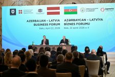 President Ilham Aliyev and President of Latvia Edgars Rinkėvičs attend Azerbaijan-Latvia business forum (PHOTO)