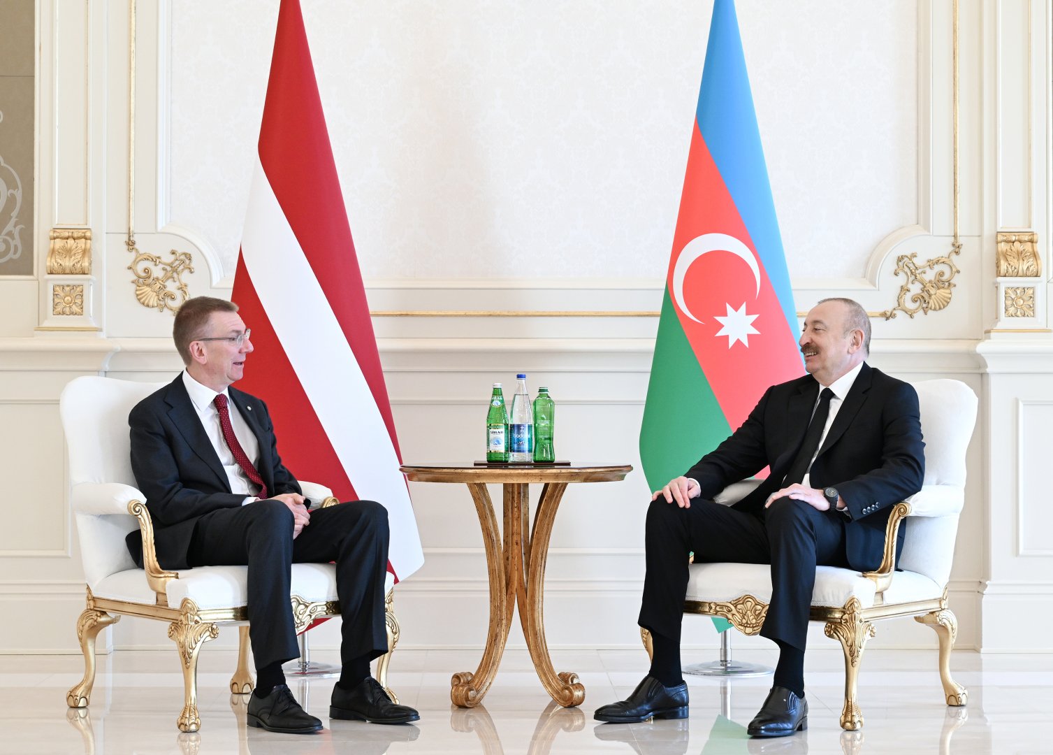 President Ilham Aliyev holds one-on-one meeting with President of Latvia (PHOTO/VIDEO)