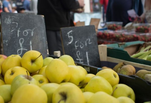 Turkmenistan cracks down on misleading advertising and street vendors