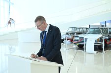 President of Latvia Edgars Rinkēvičs visits Heydar Aliyev Center in Baku (PHOTO)