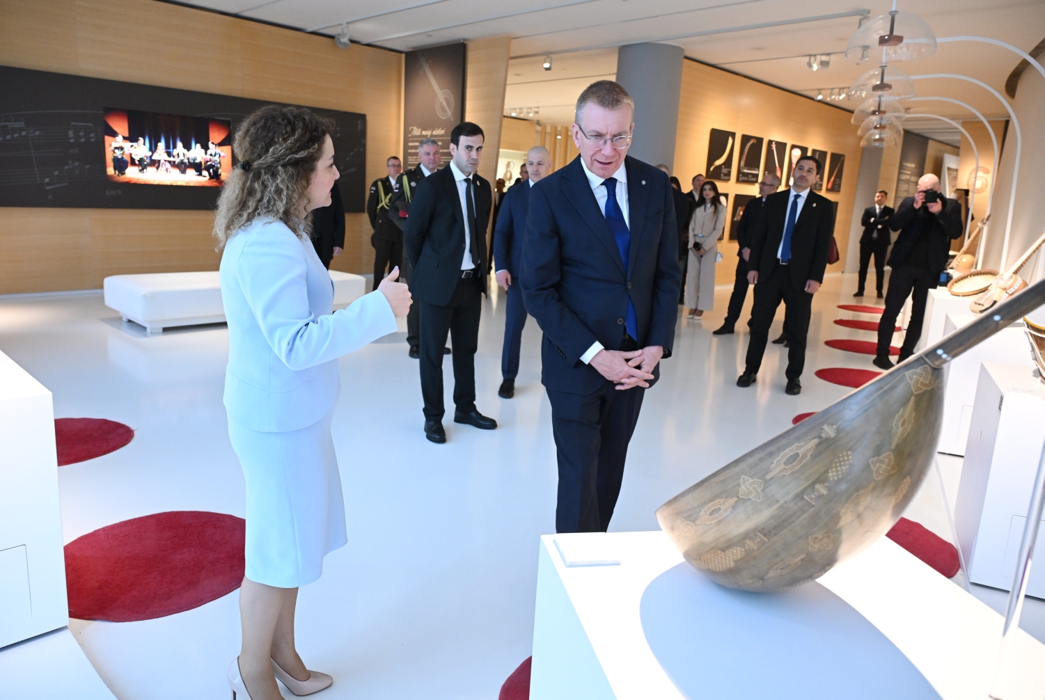 President of Latvia Edgars Rinkēvičs visits Heydar Aliyev Center in Baku (PHOTO)