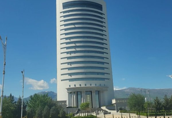 Turkmen exchange records textile and raw silk deals with Kyrgyz participation