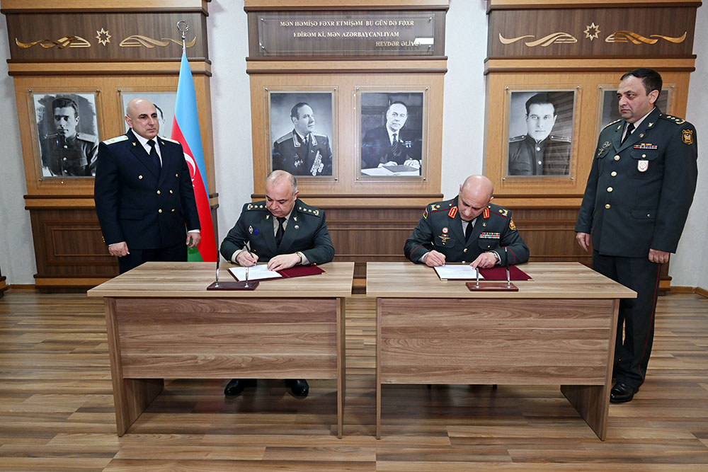 Azerbaijan links military reforms and legal education in strategic co-op deal (PHOTO)