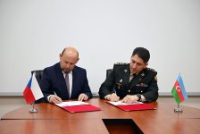 Azerbaijani and Czech Republic MoDs sign bilateral military cooperation plan (PHOTO)