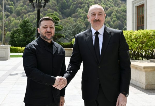 President Ilham Aliyev holds one-on-one and expanded meetings with President of Ukraine in Gabala (PHOTO/VIDEO)