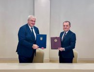 Azerbaijan, Ukraine FMs sign Legal Assistance Agreement (PHOTO)