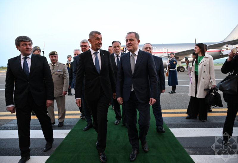 Czech PM arrives in Azerbaijan for official visit (PHOTO)