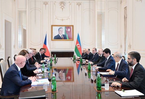President Ilham Aliyev holds expanded meeting with Czech Prime Minister in Azerbaijan's Gabala (PHOTO)
