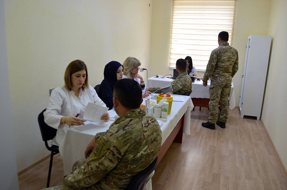 Azerbaijani Special Forces hold blood donation campaign (PHOTO)