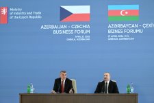 President Ilham Aliyev and Andrej Babiš participate in Azerbaijan-Czech Business Forum (PHOTO)