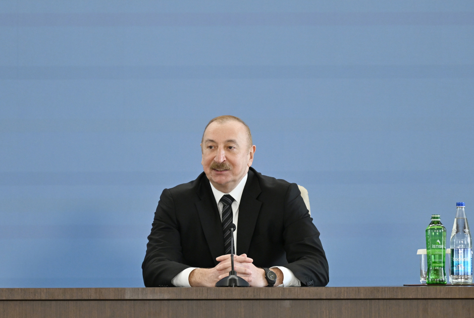 President Ilham Aliyev and Andrej Babiš participate in Azerbaijan-Czech Business Forum (PHOTO)