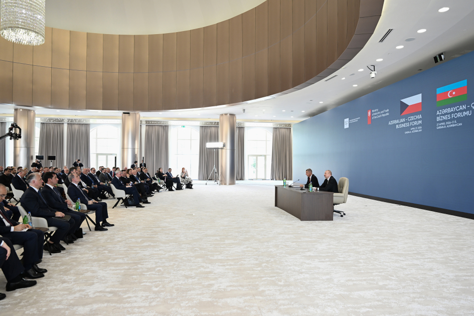 President Ilham Aliyev and Andrej Babiš participate in Azerbaijan-Czech Business Forum (PHOTO)