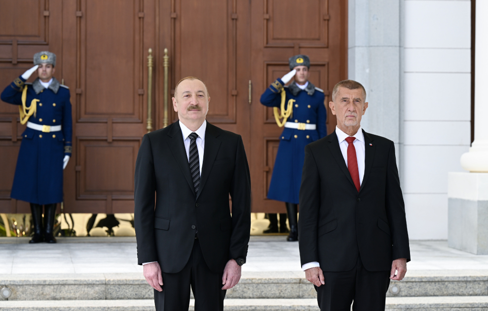 Official welcome ceremony held for Prime Minister of the Czech Republic Andrej Babiš in Azerbaijan (PHOTO/VIDEO)