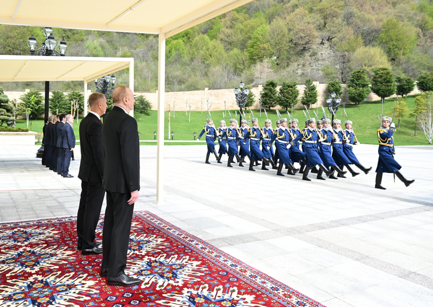 Official welcome ceremony held for Prime Minister of the Czech Republic Andrej Babiš in Azerbaijan (PHOTO/VIDEO)