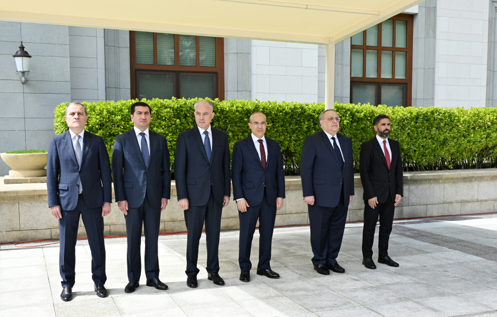 Official welcome ceremony held for Prime Minister of the Czech Republic Andrej Babiš in Azerbaijan (PHOTO/VIDEO)