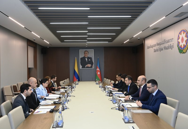 Azerbaijan, Colombia enhancing political dialogue (PHOTO)