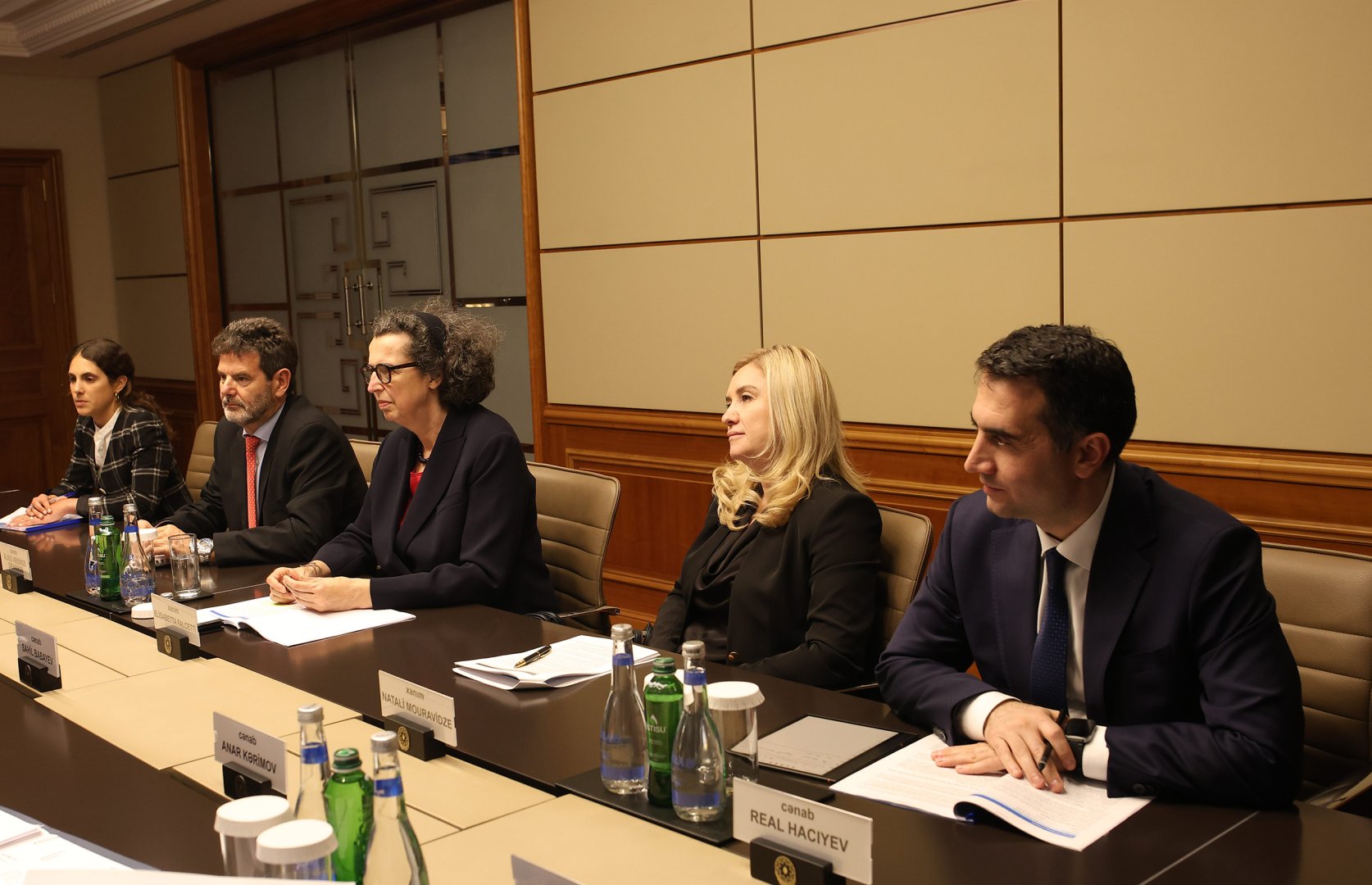 Azerbaijan, EBRD discuss expanding cooperation and future projects (PHOTO)