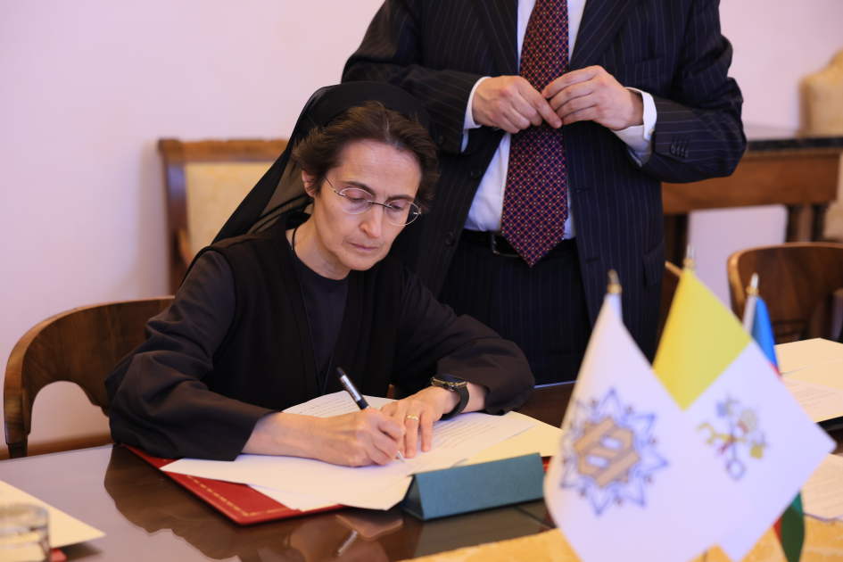 Heydar Aliyev Foundation to implement new projects on restoration of monuments in the Vatican (PHOTO)