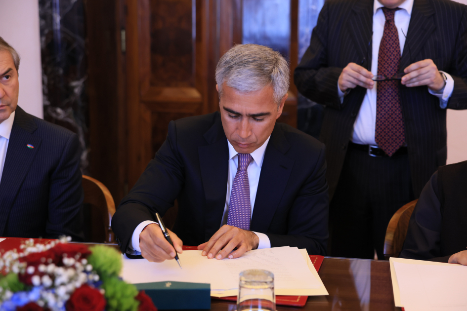 Heydar Aliyev Foundation to implement new projects on restoration of monuments in the Vatican (PHOTO)