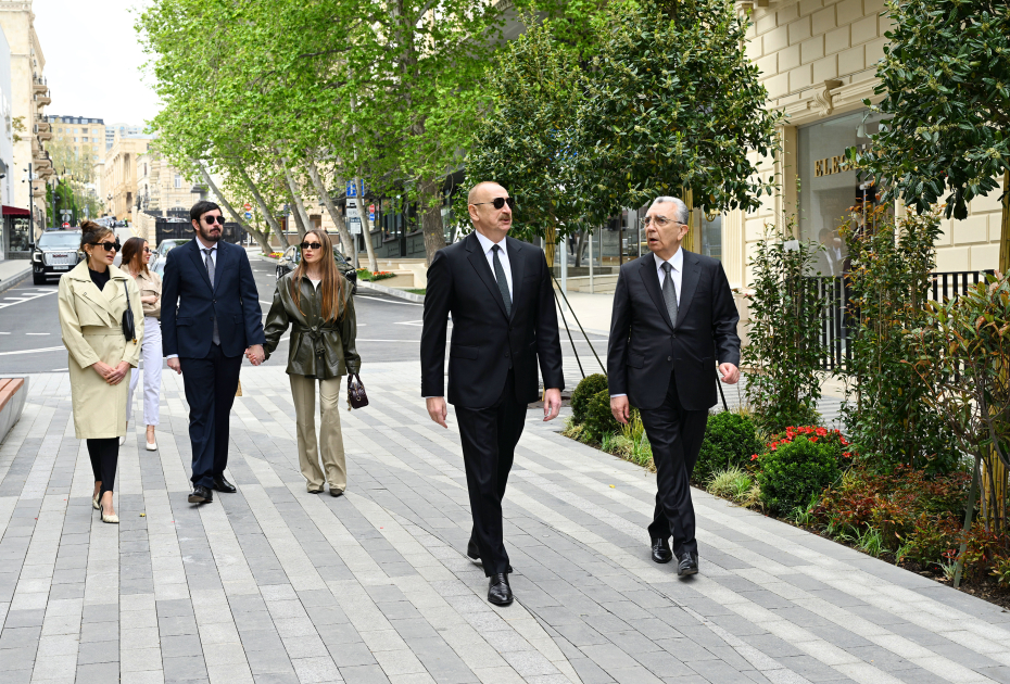 President Ilham Aliyev, First Lady Mehriban Aliyeva attend inauguration of Islam Safarli Street following reconstruction (PHOTO)