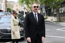 President Ilham Aliyev, First Lady Mehriban Aliyeva attend inauguration of Islam Safarli Street following reconstruction (PHOTO)