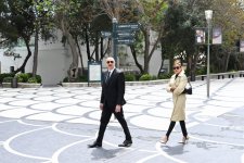 President Ilham Aliyev, First Lady Mehriban Aliyeva attend inauguration of Islam Safarli Street following reconstruction (PHOTO)