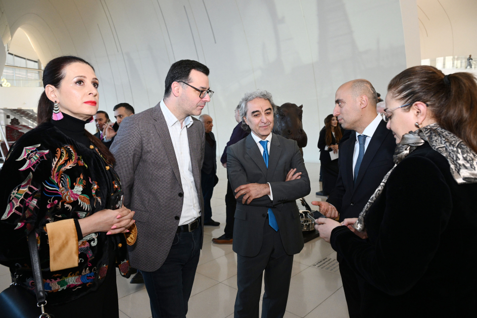 Arzu Aliyeva, Alena Aliyeva attend premier of feature film "Taghiyev: School" (PHOTO)