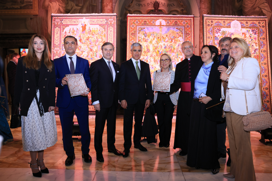 Event held in Vatican dedicated to presentation of joint projects with Heydar Aliyev Foundation (PHOTO)