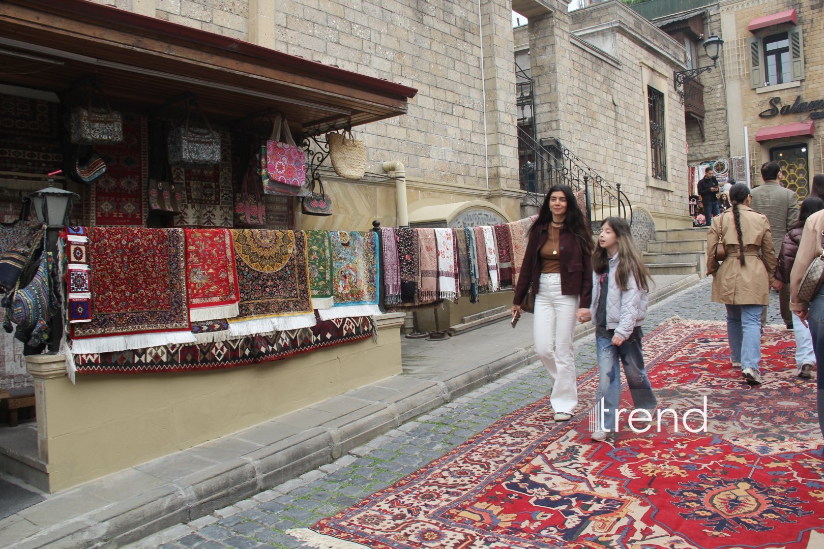 International Carpet Festival held in Baku (PHOTO)